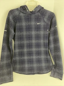 Sudadera con capucha deportiva a cuadros púrpura pulóver mediano Nike Dri-Fit para mujer - Imagen 1 de 7