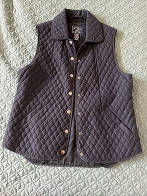 Женский стеганый зимний жилет Cutter & Buck черный со средними карманами и кнопками на кнопках - Изображение 1 из 3