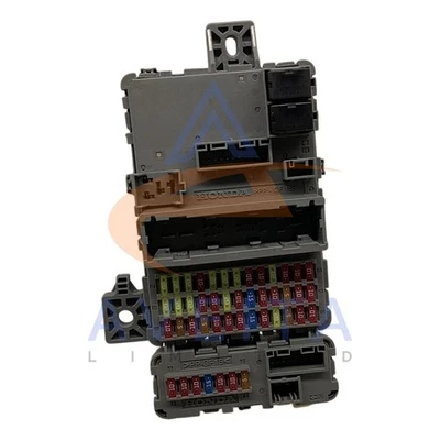 Honda Civic 2019 MK10 Relay/Fuse Box TEAN410FS - Image 1 of 4