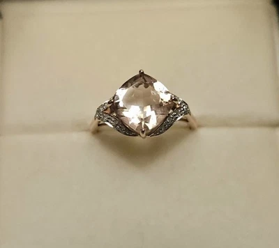 Anillo de oro rosa de 10kt con pavé de diamantes y morganita melocotón cojín de 1,8 quilates talla 9 Foto 1 de 4