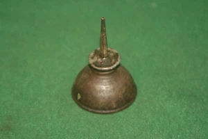 Mini lata de aceite bomba de pulgar vintage de 3" para maquinaria pequeña pico recto Inv#GS13 - Imagen 1 de 4
