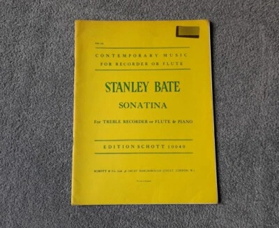 Partitura sonatina de Stanley Bate para grabadora de agudos o flauta y piano Foto 1 de 3