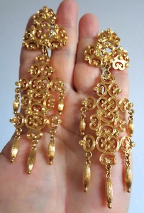 D’ORLAN Signed, Gold Tone, Detailed Openwork, Vintage Chandelier Earrings Set. - Picture 1 of 3
