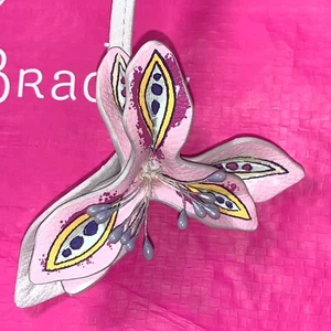 Vera Bradley Park Flower Bag Charm Keychain New - Picture 1 of 9