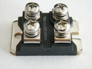 STE26NA90  ST  N MOS 26A 900V ISOTOP - Picture 1 of 1