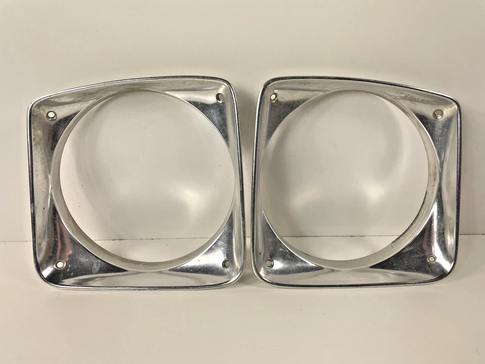 1972- 1976 Dodge Truck & Ramcharger Headlight Bezels 3494217-L & 3494216-R PAIR - Image 1 of 4