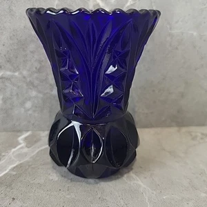 Mini piccolo vaso in vetro blu cobalto con motivo vichingo Dalzell vintage - Foto 1 di 7
