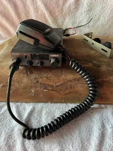 Uniden PRO510e 40 Channel 2-way CB Radio - Tested Works👍 - Zdjęcie 1 z 3