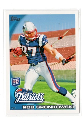 Topps Rob Gronkowski #148 2010 pelota en brazo derecho (RC) Patriots Bucs novato - ¡Nuevo! Foto 1 de 2