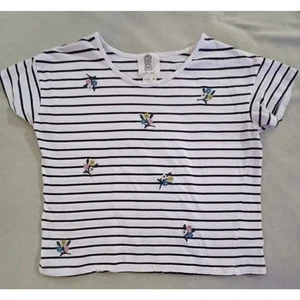 LILI'S CLOSET WOMEN STRIPED FLORAL EMBROIDERY SHIRT. SHORT SLEEVE. SIZE M - Picture 1 of 6