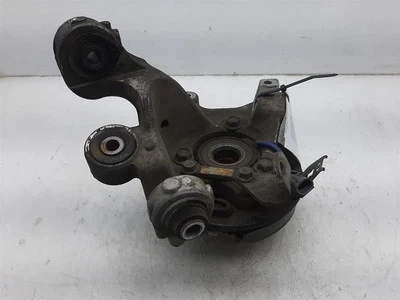 Правый задний кулак/заглушка для пассажира 05-11 CADILLAC STS 88952000 - Изображение 1 из 4