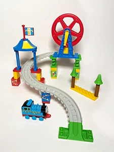 Mega Bloks - Thomas & Friends at the Sodor Fair (10516) Tank Engine Playset - Picture 1 of 14