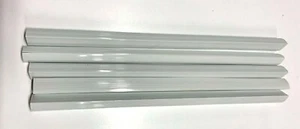 QTY 10 A4 AGLUTINANTES DESLIZANTES 15MM CAPACIDAD BLANCO -- LONGITUD 297 MM-CUADRADO - Imagen 1 de 1