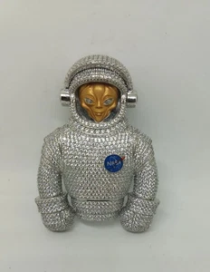 Gorgeous Spaceman Suit with Alien Face Shape with Simulated Sapphire Man Pendant - Picture 1 of 11