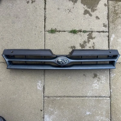 Parrilla delantera Subaru Impreza 92-96 V1 V2 se adapta a: GC8 GF8 WRX STI JDM RA Classic UK Foto 1 de 4