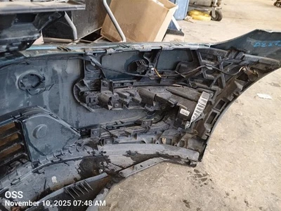 GREEN FRONT BUMPER ASSEMBLY 2015-2017 VOLKSWAGEN GOLF Foto 1 de 4