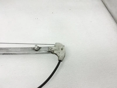 2010-2013 Mazda 3 Right Door Power Window Regulator Motor Bbm4-72-590 - Image 1 of 4