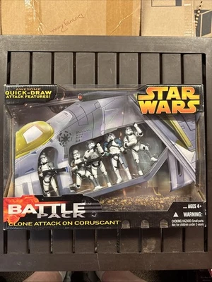 Боевой набор Clone Attack on Coruscant Star Wars 5 солдат-клонов - Изображение 1 из 2