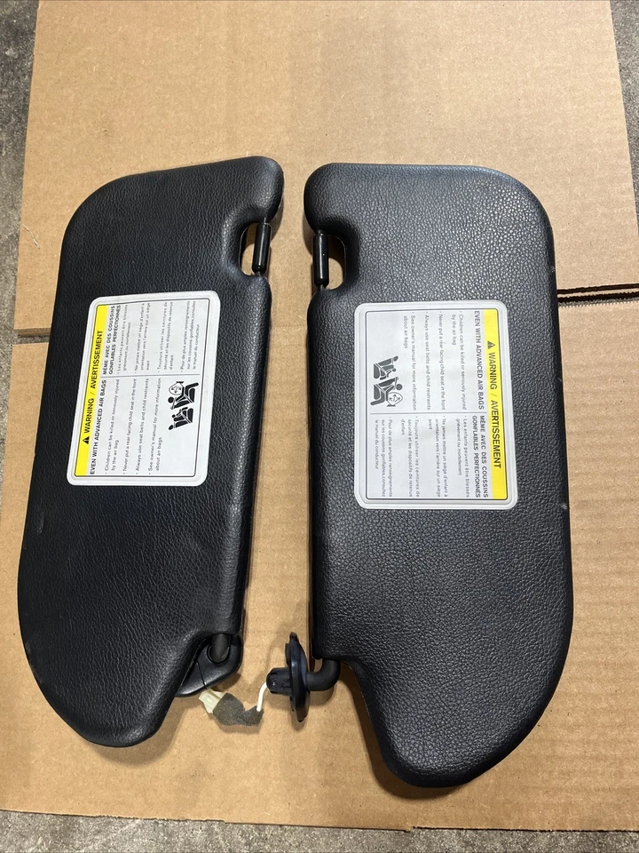 Nissan 350z трансформируемый родстер солнцезащитный козырек козырек LH и RH - Изображение 1 из 2