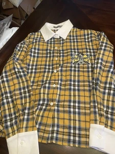 Harry Potter NWT Plaid Hufflepuff  Shirt Size Small - Picture 1 of 6