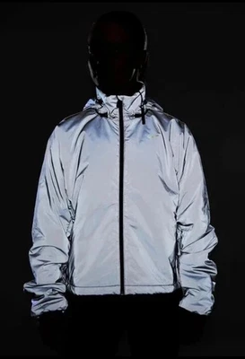 Size Small- Nike Running Division Therma-FIT Reflective Jacket FV6420-011 - Image 1 of 4