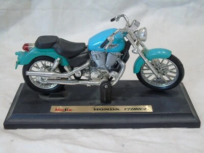 Maisto 1/18 Moto Honda VT1100C2 verte - Photo 1/4