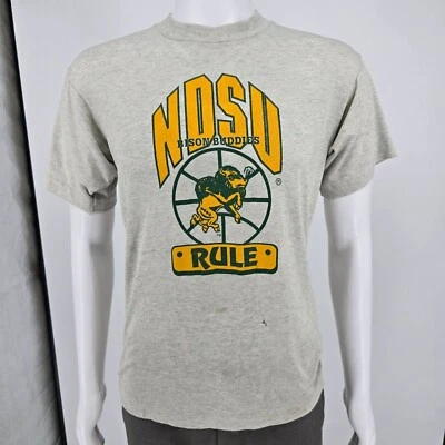 Vintage 1990s North Dakota State University Bison Buddies Basketball T-Shirt (M) - Изображение 1 из 4