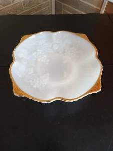 Vintage Anchor Hocking Milk Glass Gold Rimmed Pedestal Dish - Picture 1 of 6