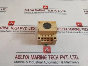Merlin Gerin 15365 Multi 9 Mechanical Switch 24H ARM 150H 100-240V - Picture 1 of 7