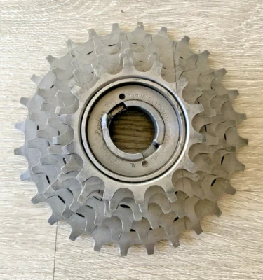 SUNTOUR FREEWHEEL 6 SPEED 14-28 TOOTH BRITISH THREADED - Image 1 of 3