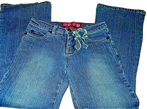 GLO Girl's Size 7 DENIM JEANS Flare MEDIUM Wash COTTON & Spandex REGULAR Flowers - Picture 1 of 3