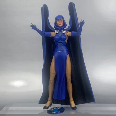 Boneco Mattel DC Universe Classics Teen Titans RAVEN 6" Wave 15 2010 - Imagem 1 de 4