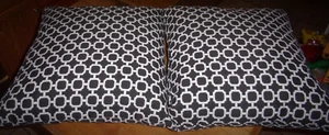Set 2 Rizzy Home 22 x 22 Oversize Hockley Square Throw Pillow Black/White - Picture 1 of 3