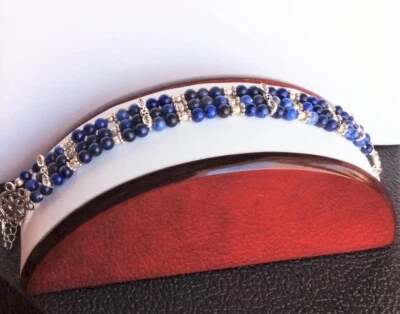 Sodalite Gemstone Silver tone Bracelet Foto 1 de 4