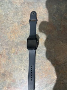 Apple Watch Series 8 - Zdjęcie 1 z 3