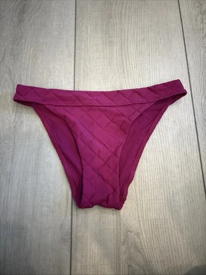 Fondo de natación Lululemon rosa texturizado Foto 1 de 3