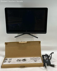 HP All-In-One 22-b048 (AMD A6, 8GB RAM, 1TB HDD, Windows 10) - Picture 1 of 11