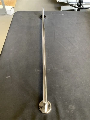 "Toallero Symmons 24""". Cromo pulido 673TB-24 D1 Foto 1 de 4