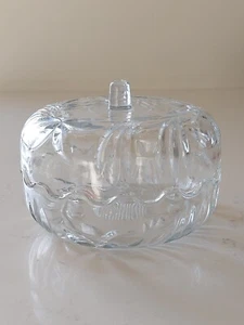 Vintage Lidded Glass Trinket Dish Bon Bon Jewellery Scalloped Edge Made In Italy - Picture 1 of 11