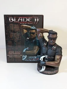 Marvel Blade 2 5" Dynamic Forces Limited Edition Resin Bust Statue 1963/1998 - Picture 1 of 18