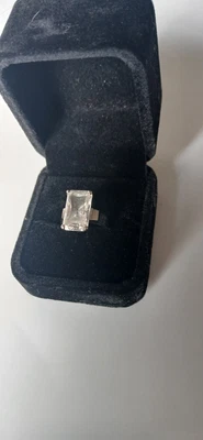 Anillo Colección Marilyn Monroe Réplica 14.2 CZ Caballeros Prefieren Rubias Talla 6  Foto 1 de 4