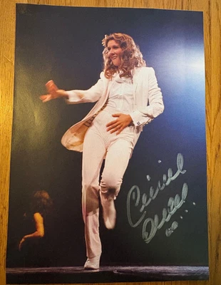 FOTO MONTADA EM REVISTA AUTOGRAFADA CELINE DION 8x11 ~ assinada para mim em las vegas - Imagem 1 de 3