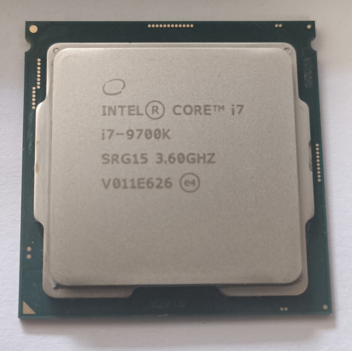【中古】Intel Core i7-9700K CPU Intel Core i7-9700K SRG15 3.60GHz 12MB 8-Core LGA1151 CPU