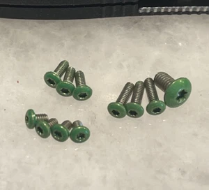 Grüne Edelstahlschrauben Benchmade Mini Griptilian 555 556 557 Messer Nylonwaage - Bild 1 von 5