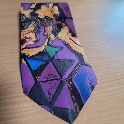 Corbata de seda hecha a mano abstracta dorada vintage años 90 54 pulgadas X4 pulgadas Foto 1 de 4