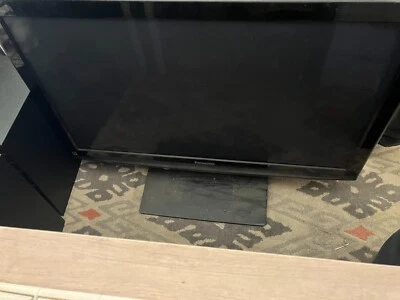 HDTV Panasonic Viera TC-P42S1 42 polegadas 1080P plasma preto - Imagem 1 de 2