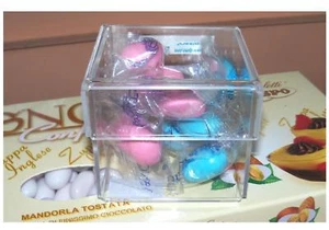 SCATOLA BOMBONIERA-CONFETTI TRASPARENTE PVC Cm.8x8x7H - Picture 1 of 1