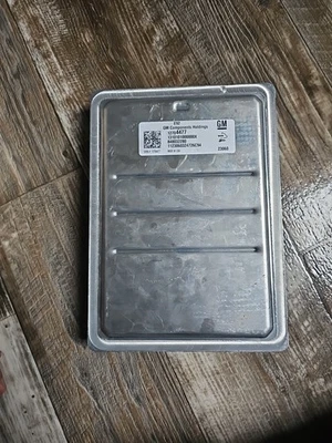 Módulo de control del motor GM ECU ECM PCM Engine Computer 12704477 para Chevy GM EE. UU. Foto 1 de 4