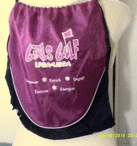 "NIÑAS GOLF"" Mochila con malla con cordón hembra Fuschia/Negro Barker Gear 16X12" - Imagen 1 de 5