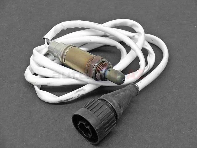 Sensor de oxígeno BOSCH 13052 BMW 535i M5 635CSi 735i 735iL 535is Foto 1 de 1